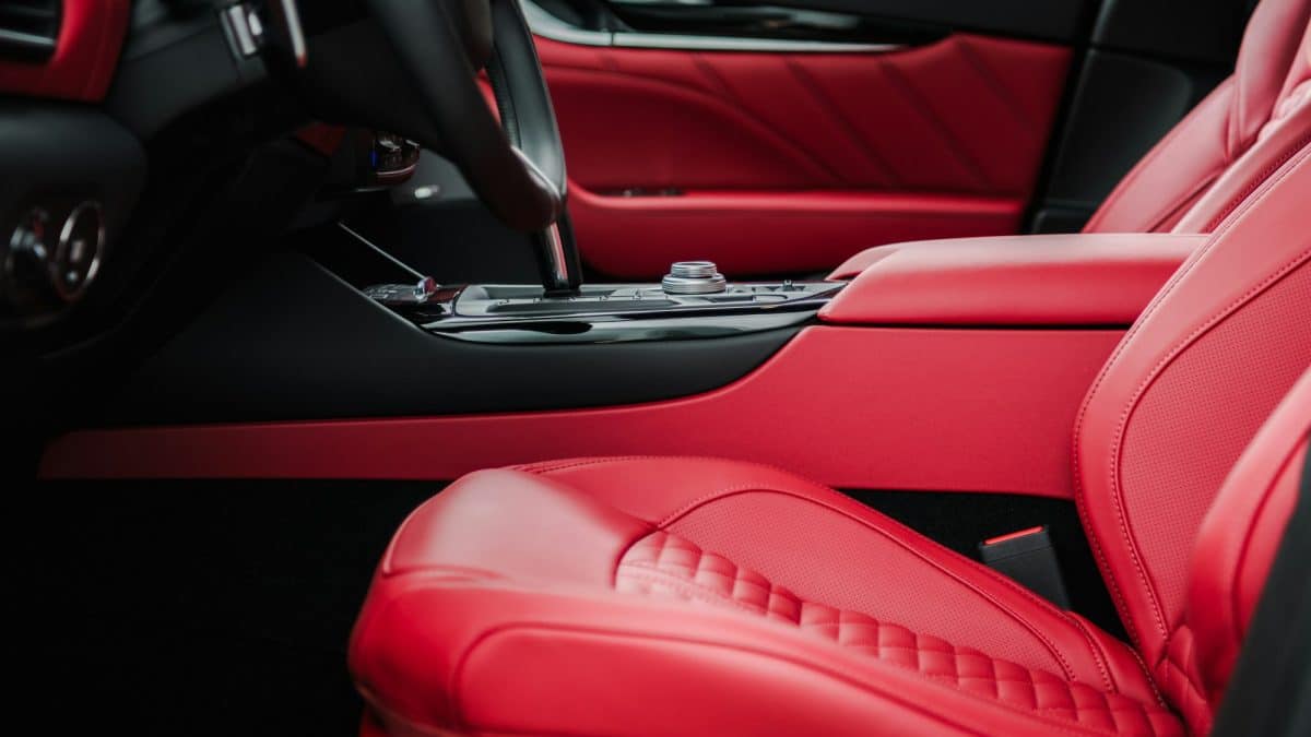 Luxury Red Leather Car Interior Finishing